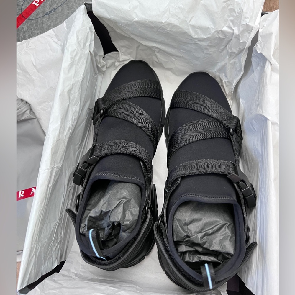 NIB Prada Mens Neoprene Uomo Sneaker black size 7.5/41.5 - Picture 2 of 9